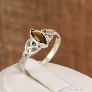 Irish Trinity Ring w/Coffee Zircon